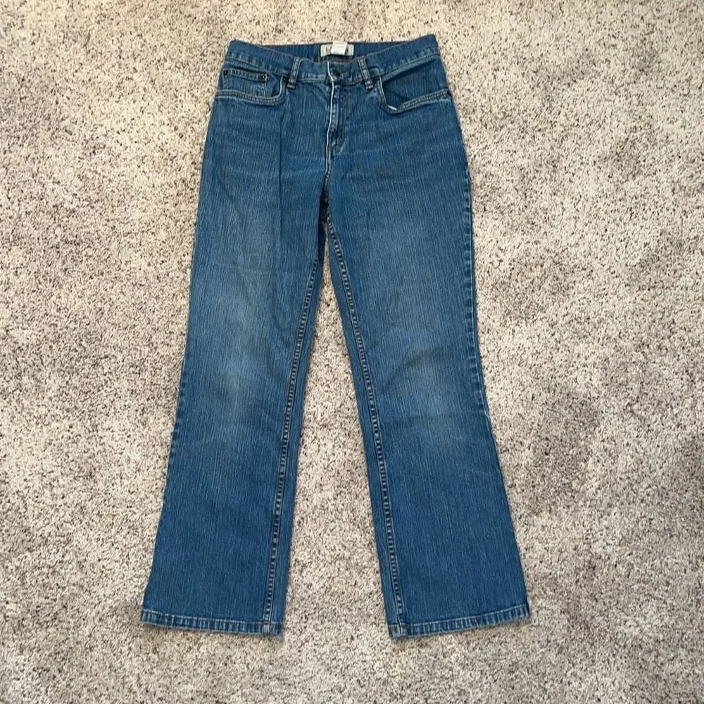 L.L. Bean Ladies Classic‎ Straight Leg Jeans Size 10